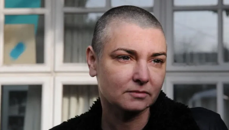 Revelan la causa de muerte de Sinéad O'Connor un año después de su fallecimiento