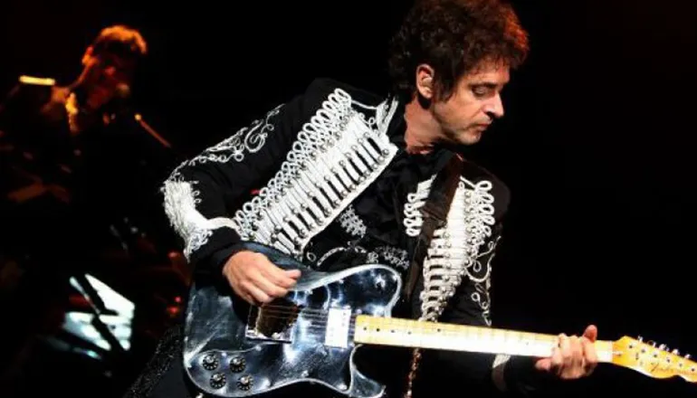 Gustavo Cerati: El Genio zurdo que dominó la guitarra con la derecha