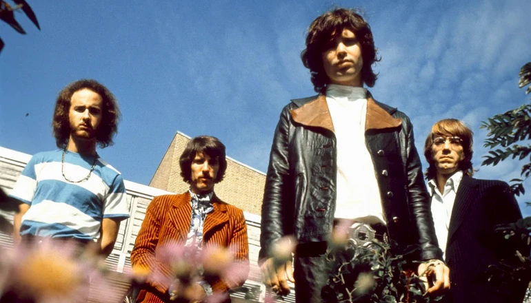 The Doors celebrará su 60 aniversario con un exclusivo box set de vinilos y un libro especial