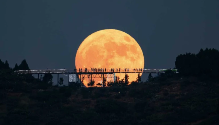 El 17 de octubre llega la superluna más brillante del 2024