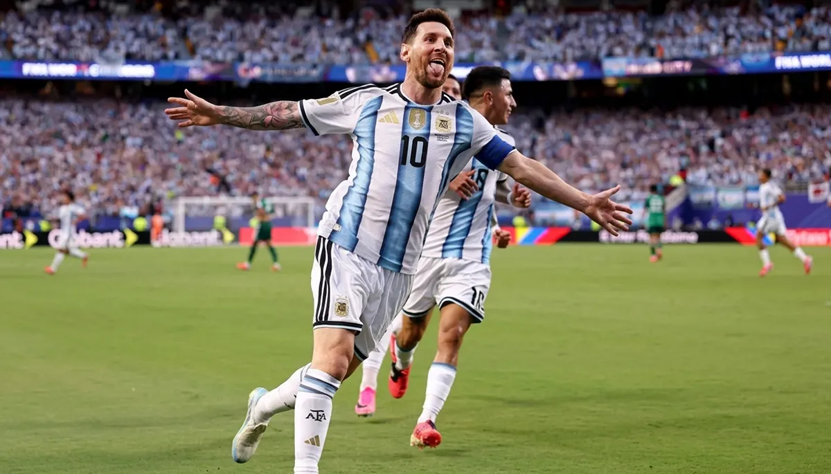 Messi hace historia con su hat-trick en el Mundial y recibe elogios de todo el planeta