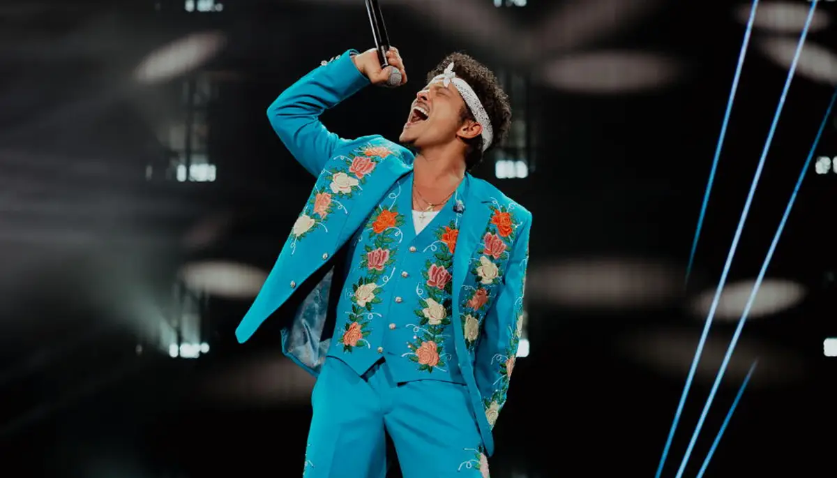 Bruno Mars cumple 41 años y celebra una carrera llena de éxitos y premios